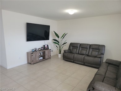 2825 NE 2nd Ave, Cape Coral, FL 33909 - photo 7