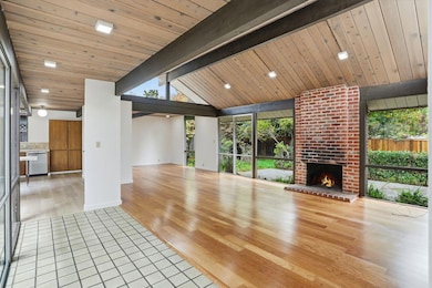 827 Cumberland Dr, Sunnyvale, CA 94087 - photo 4