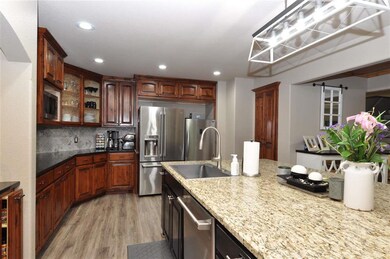 423 E Riverview St, Peck, KS 67120 - photo 4