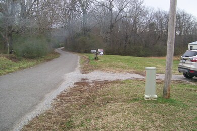 1989 Copenhaver Rd, Rock Island, TN 38581 - photo 5