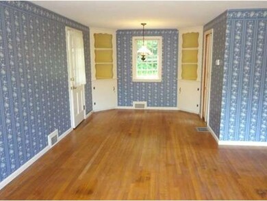 114 Chapin Rd, Hampden, MA 01036 - photo 5