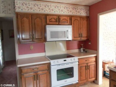 17020 S Crater Rd, Petersburg, VA 23805 - photo 6