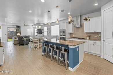 13857 Paseo Alegre Ave, Horizon City, TX 79928 - photo 2