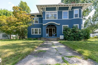 21 Kenilworth Rd, Worcester, MA 01602 - photo 2