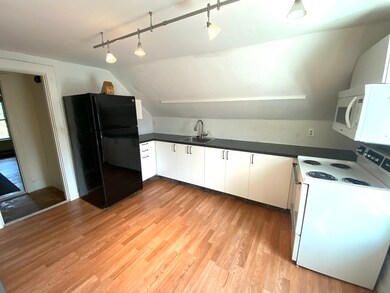 6 Grant St unit 3, Natick, MA 01760 - photo 2