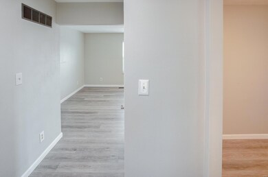 631 Urbanna Dr, Freeburg, IL 62243 - photo 5