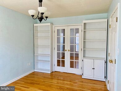 10 Shoal Creek Ct, Martinsburg, WV 25405 - photo 5