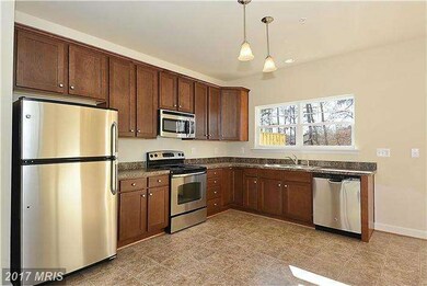 725 Pin Oak Ct, Prince Frederick, MD 20678 - photo 5