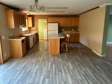 8211 W Moorestown Rd, Manton, MI 49663 - photo 2