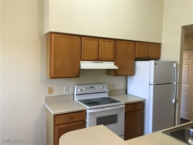 7985 Preserve Cir unit 1133, Naples, FL 34119 - photo 3