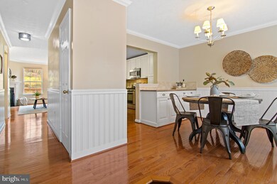 1426 Falcon Nest Ct unit 26, Arnold, MD 21012 - photo 2