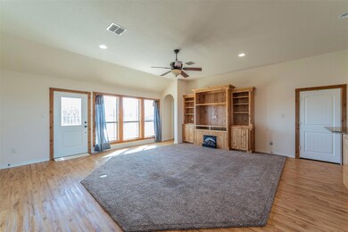 930 Private Road 3171, Decatur, TX 76234 - photo 2