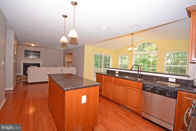 232 Bay Dale Dr, Arnold, MD 21012 - photo 5