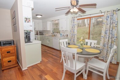 Dining/Kitchen area