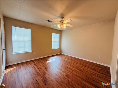 3107 Yaupon Rd unit A, Copperas Cove, TX 76522 - photo 4
