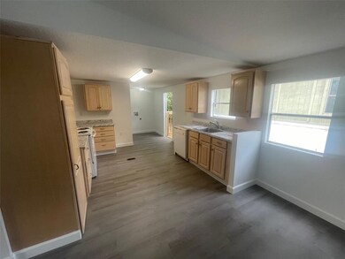 1001 NE 77th St unit 3, Ocala, FL 34479 - photo 6