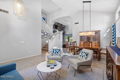 05-Living Room & Dining Room