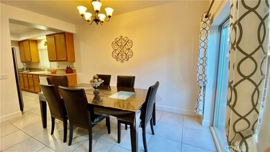 12886 Four Palms Ln, Sylmar, CA 91342 - photo 6