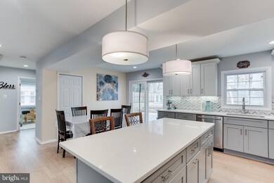 12919 Victoria Heights Dr, Bowie, MD 20715 - photo 7