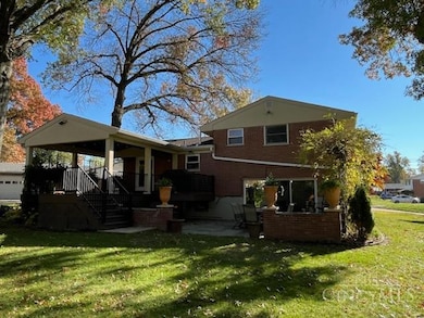 5699 Candlelite Terrace, Cincinnati, OH 45238 - photo 4