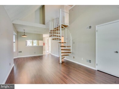 317 Hunters Rd, Swedesboro, NJ 08085 - photo 3