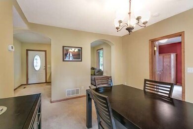 Large dining room and quality finishing work