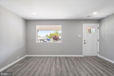 15 Left Aileron, Middle River, MD 21220 - photo 2