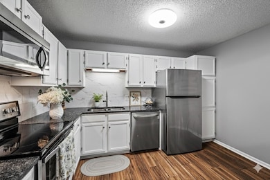 8019 Xerxes Ave S unit 202, Minneapolis, MN 55431 - photo 5