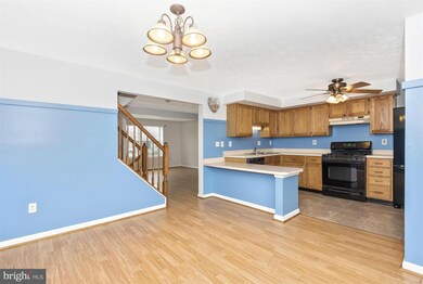 1549 Saint Lawrence Ct, Frederick, MD 21701 - photo 7