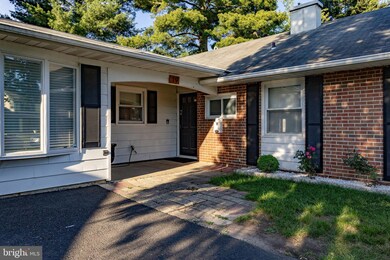 19 Peartree Ln, Willingboro, NJ 08046 - photo 2