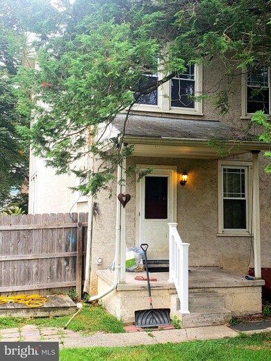 1202 Stirling St, Coatesville, PA 19320 - photo 4