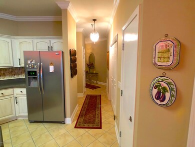 Kitchen/Hall