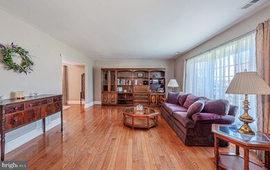 12 Appletree Ln, Sewell, NJ 08080 - photo 6