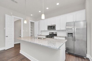 718 Strawberry Pines Ct, Houston, TX 77009 - photo 6