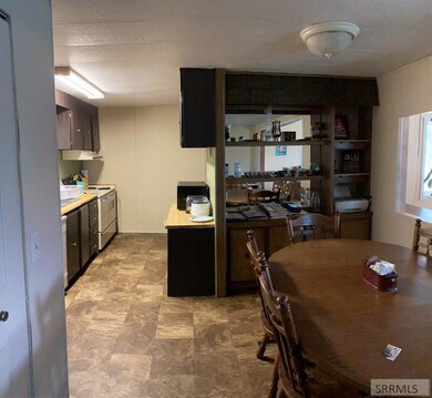 541 W 300 N, Blackfoot, ID 83221 - photo 5