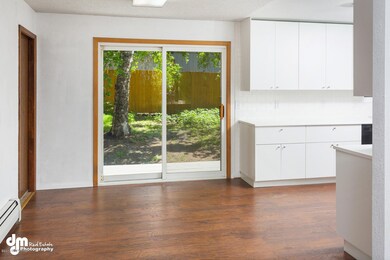 3707 Dining Room and Kitchen