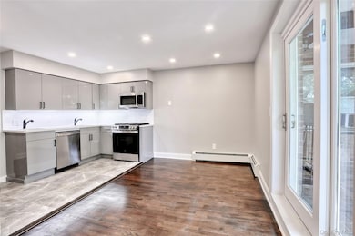 242 Kearsing Pkwy unit D, Monsey, NY 10952 - photo 7