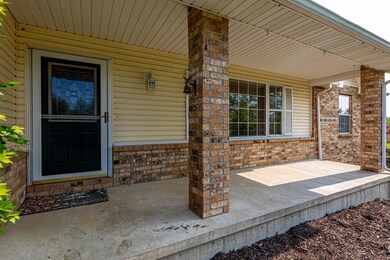 Front Covered Patio / Entrance