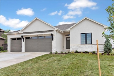 2601 NE Crestview St, Blue Springs, MO 64029 - photo 2