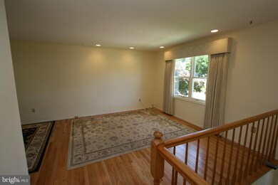 6108 Lori Ln, Elkridge, MD 21075 - photo 7