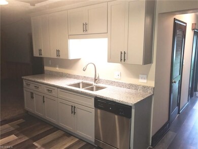 Open floor plan! Eat-in kitchen is open to both th