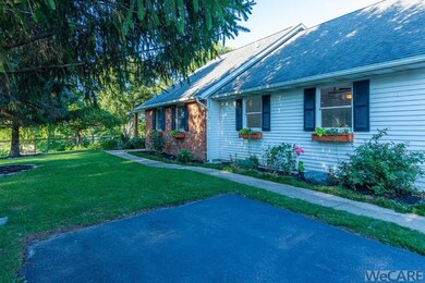 17066 Buckland River Rd, Wapakoneta, OH 45895 - photo 2