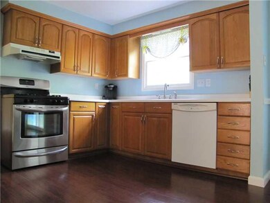 Kitchen. The kitchen is bright and spacious. New l