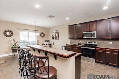 4843 Knight Dr, Zachary, LA 70791 - photo 7