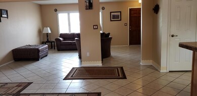 3226 w kimberly front room 2