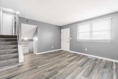 3042 Wallingford Ave, Columbus, OH 43231 - photo 5