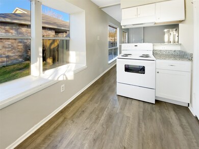 11004 Longtom Ct, Houston, TX 77086 - photo 7