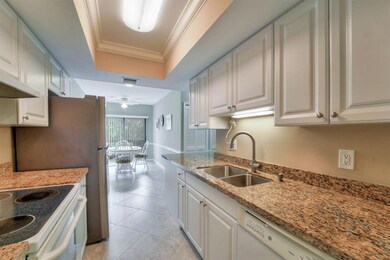 11397 Pond View Dr unit E203, Wellington, FL 33414 - photo 3