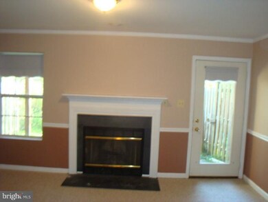 212 Heaton Ct, Purcellville, VA 20132 - photo 3
