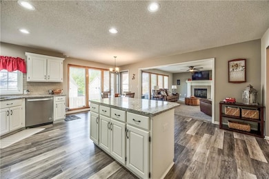 22014 W 51st St, Shawnee, KS 66226 - photo 7